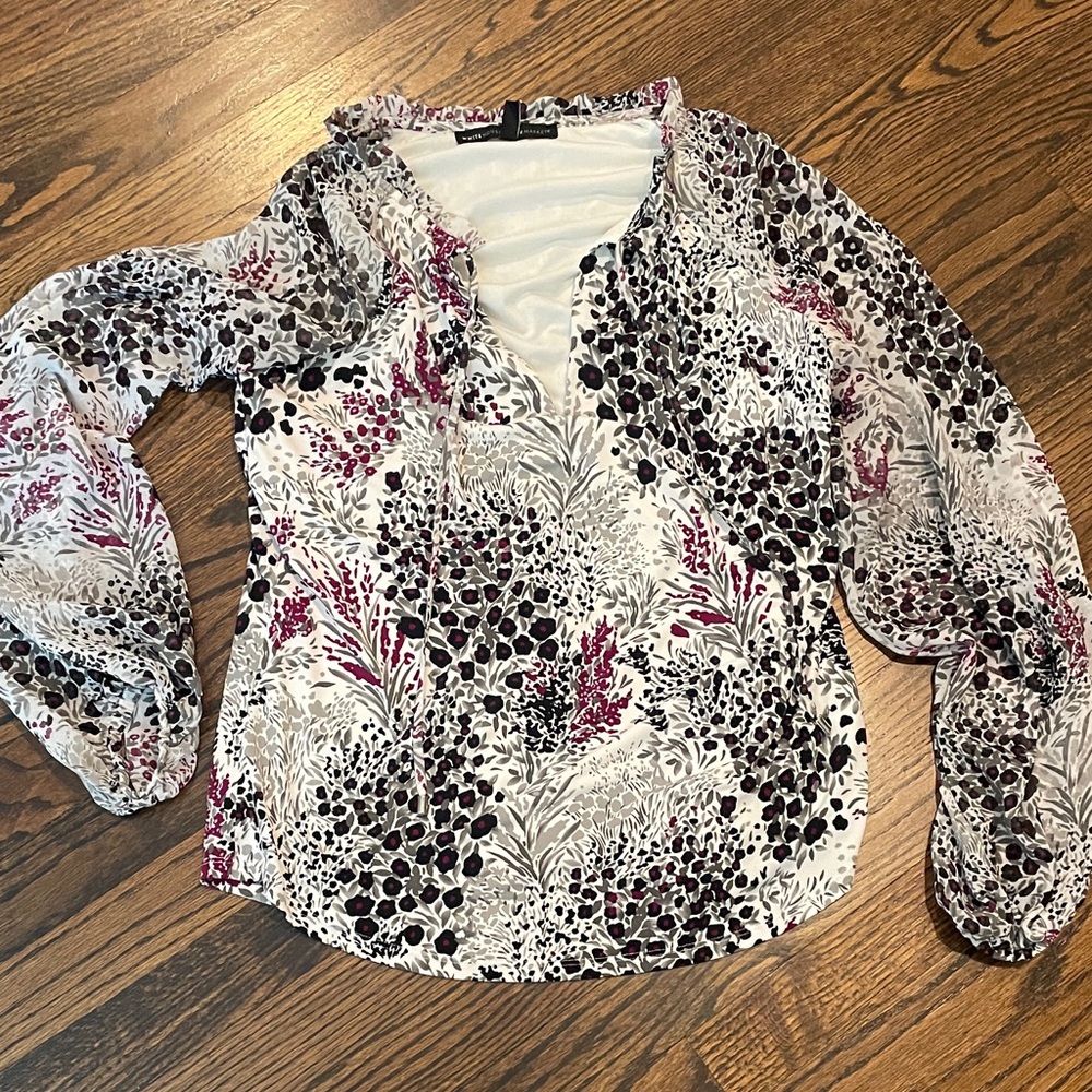 White House Black Market Black and White Floral Blouse